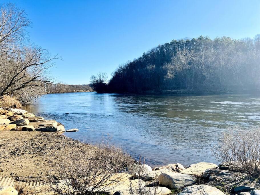 French Broad Overlook Asheville Bagian luar foto